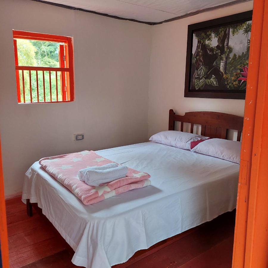 Hostal La Pijarana Саленто Екстериор снимка