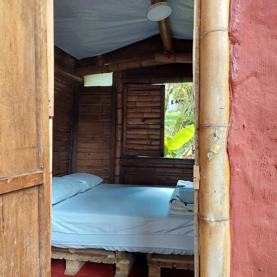 Hostal La Pijarana Саленто Екстериор снимка