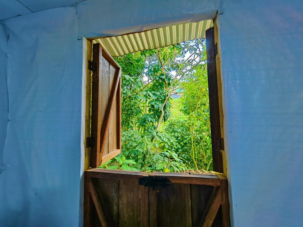 Hostal La Pijarana Саленто Екстериор снимка