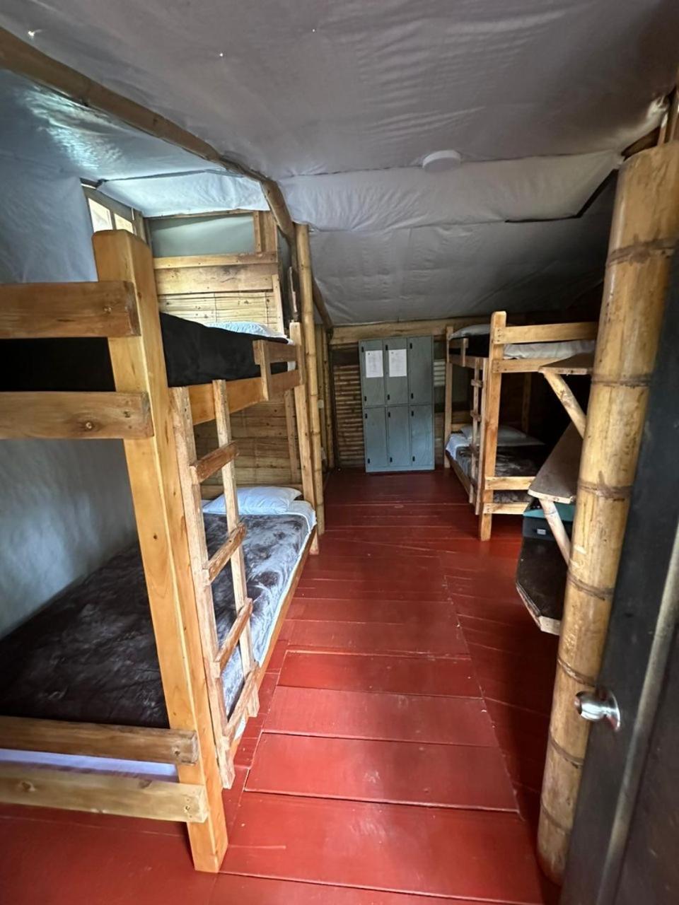 Hostal La Pijarana Саленто Екстериор снимка